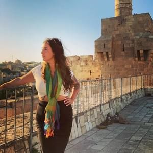 Meet your Posher, Gaby